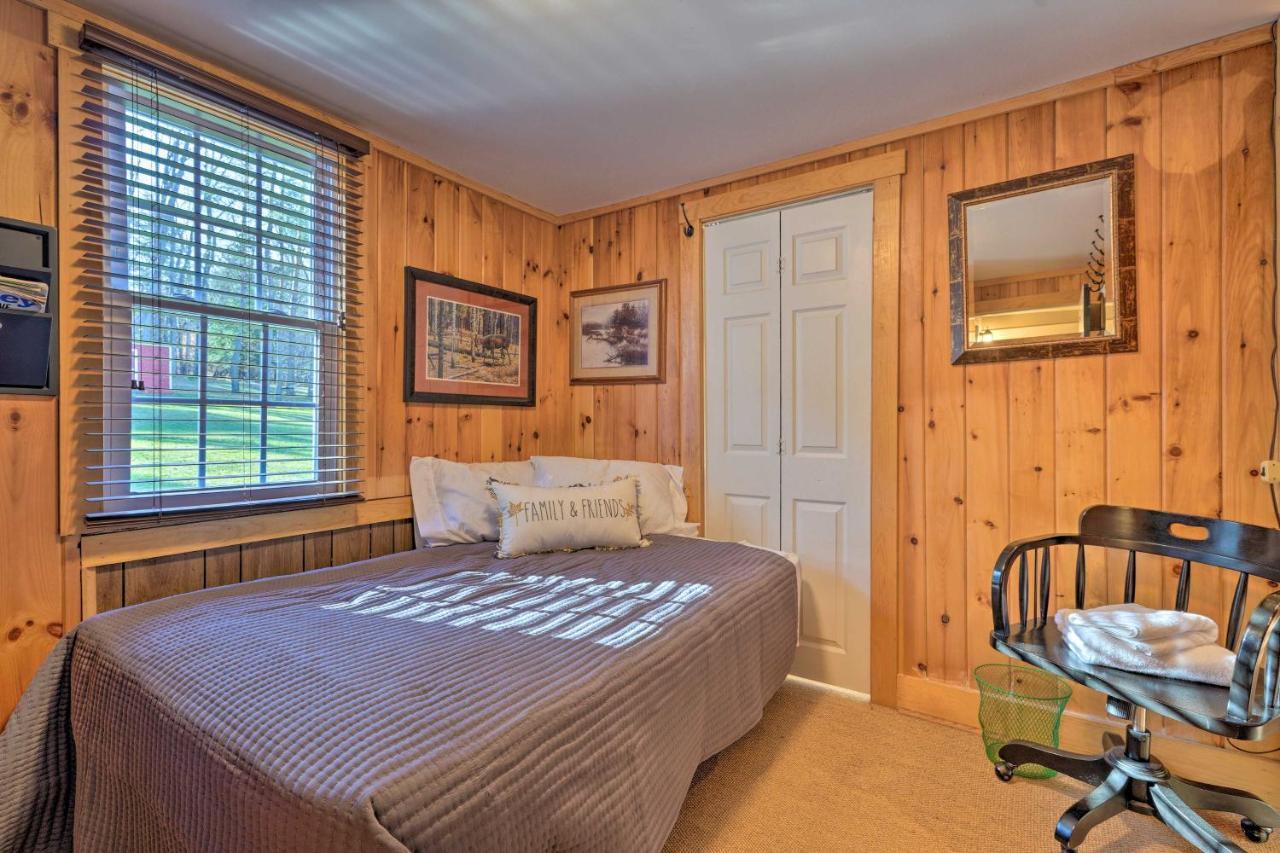 3-acre With Snowmobile And Four-wheeling Trails Ferienhaus *